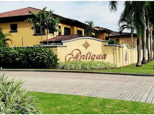 Элитный дом, Панама, Distrito de Panamá