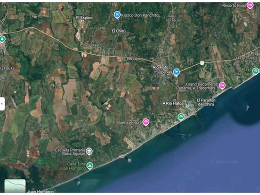 Llano Bonito, Distrito de Chitréの土地