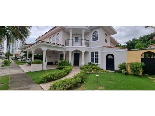 Juan Díaz, Distrito de Antónの高級住宅