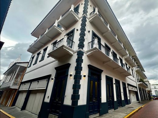 Wohnkomplexe in Panama-Stadt, Distrito de Panamá