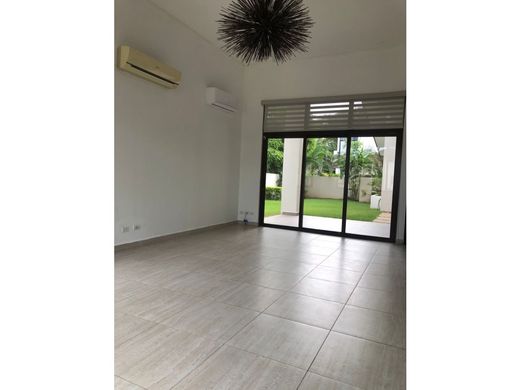 Luxury home in Arraiján, Distrito Arraiján