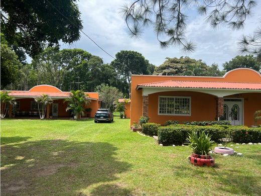 Farmhouse in Antón, Distrito de Antón
