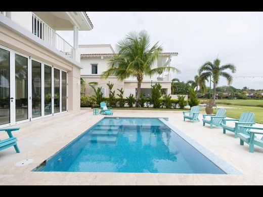 Luxury home in Antón, Distrito de Antón