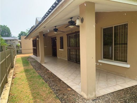 Casa de luxo - Albrook, Distrito de Panamá