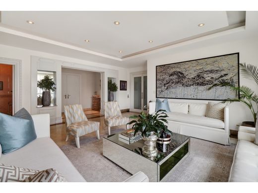 Piso / Apartamento en Bella Vista, Distrito de Donoso