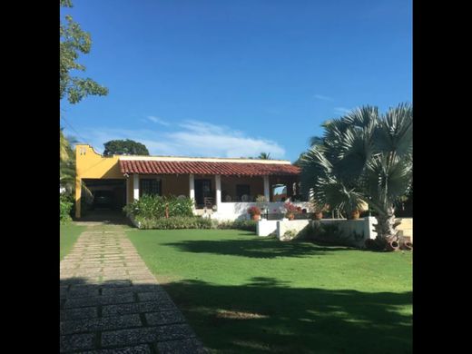Casa di lusso a Playa Coronado, Provincia de Coclé