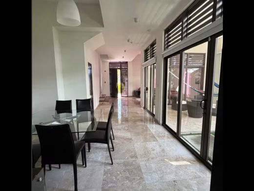 منزل ﻓﻲ Arraiján, Distrito Arraiján