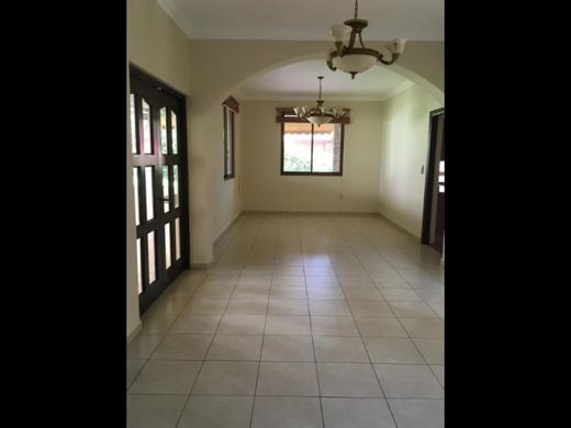 Πολυτελή κατοικία σε Ancón, Distrito de Panamá