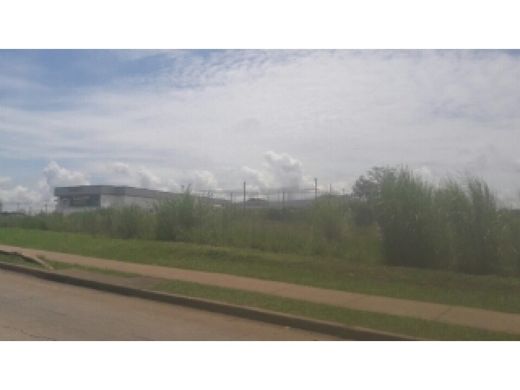 Land in La Chorrera, Distrito de La Chorrera