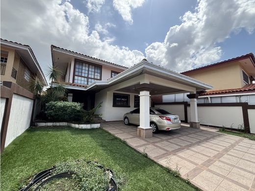 Luxury home in San Miguelito, Distrito San Miguelito