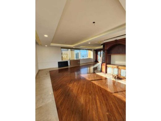 El Cangrejo, Distrito de Panamáのアパートメント