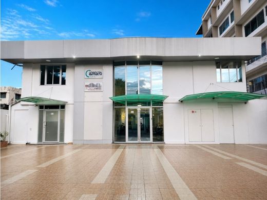 Residential complexes in Panama City, Distrito de Panamá