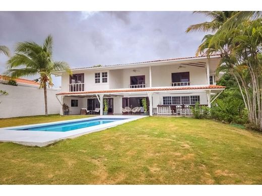 Luxury home in San Carlos, Distrito de San Carlos