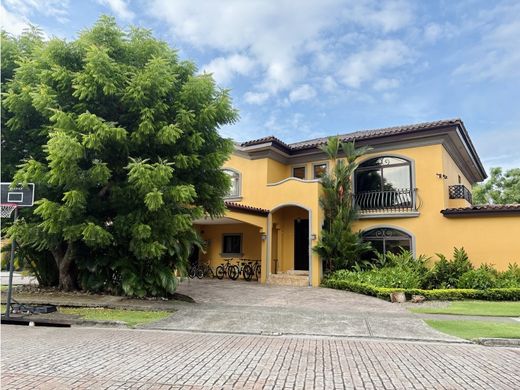Apartment / Etagenwohnung in Panama-Stadt, Distrito de Panamá