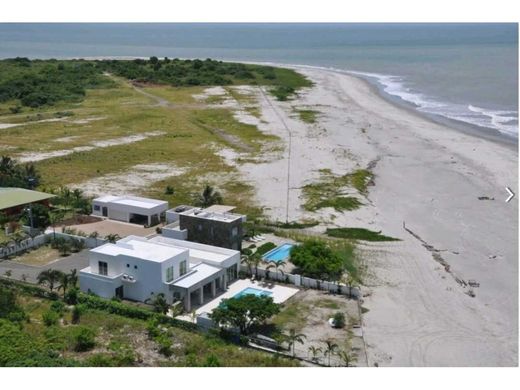 Land in Chame, Distrito de Chame