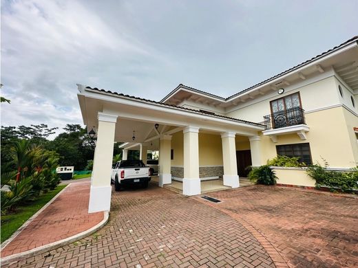 パナマシティ, Distrito de Panamáの高級住宅