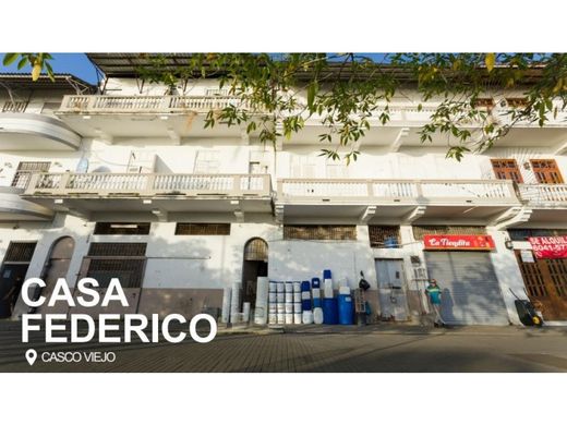 Wohnkomplexe in Panama-Stadt, Distrito de Panamá