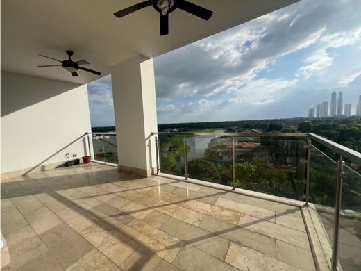 Apartment / Etagenwohnung in Juan Díaz, Distrito de Antón