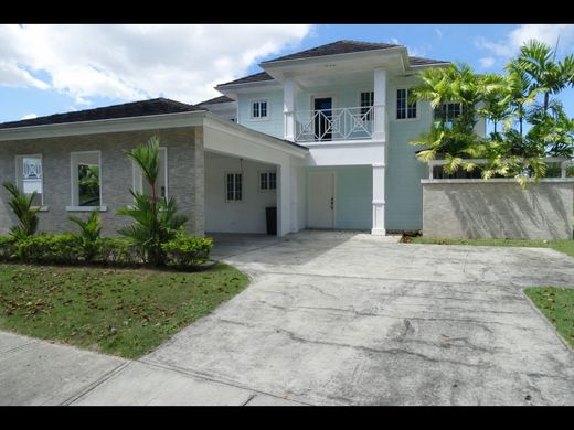 호화 저택 / Antón, Distrito de Antón