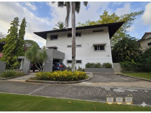 Casa de lujo en Ancón, Distrito de Panamá