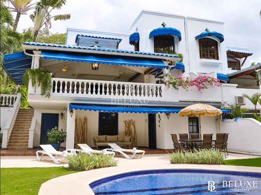 منزل ﻓﻲ Río Hato, Distrito de Antón