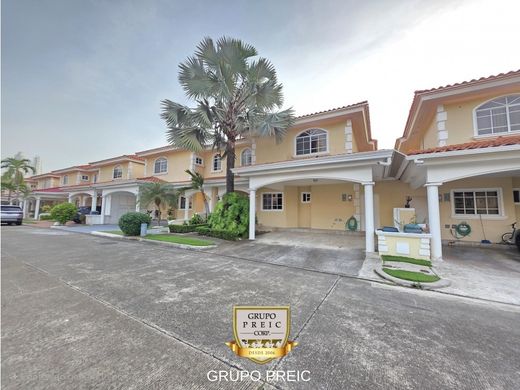 Luxury home in Panama City, Distrito de Panamá