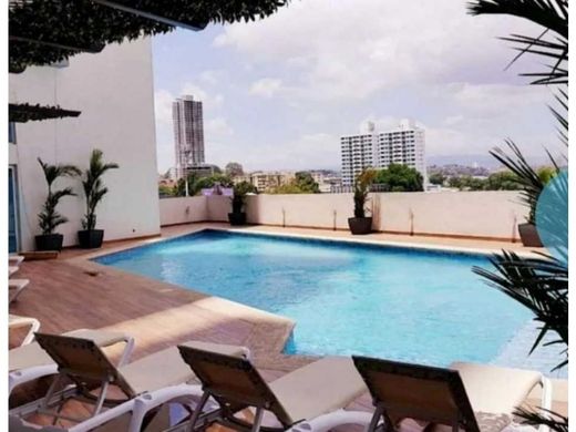 Piso / Apartamento en Carrasquilla, Distrito de Panamá