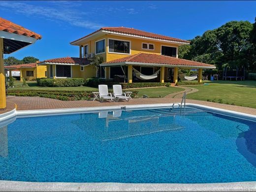 Luxury home in Chame, Distrito de Chame