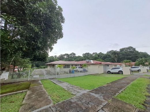 Luxury home in Arraiján, Distrito Arraiján