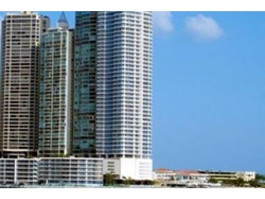 Apartamento - Altos de San Francisco, Distrito de La Chorrera