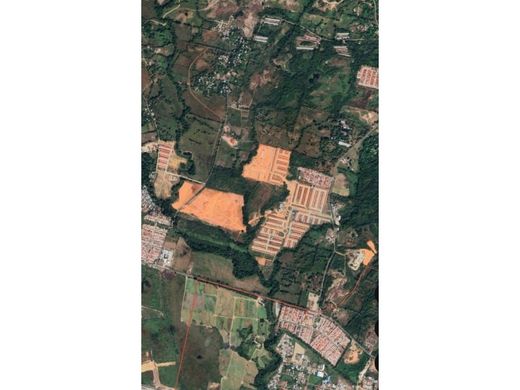 Участок, Pacora, Distrito de Panamá