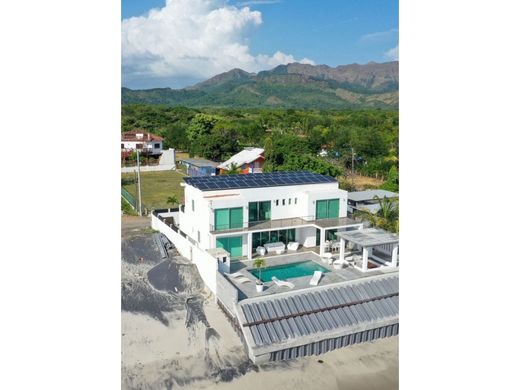 منزل ﻓﻲ Chame, Distrito de Chame