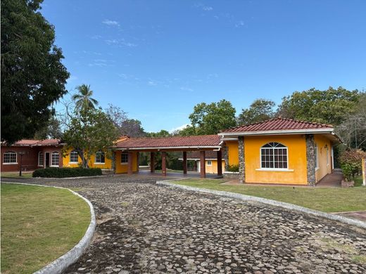 Luxury home in Santa Clara, Distrito de Antón