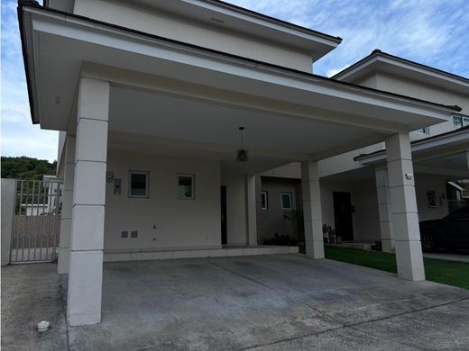 Luxury home in San Miguelito, Distrito San Miguelito