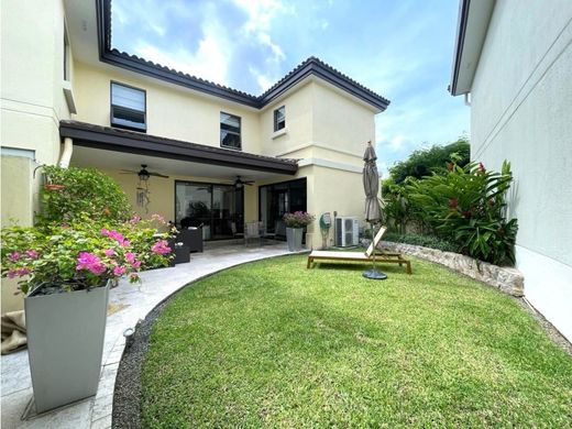 Πολυτελή κατοικία σε Arraiján, Distrito Arraiján