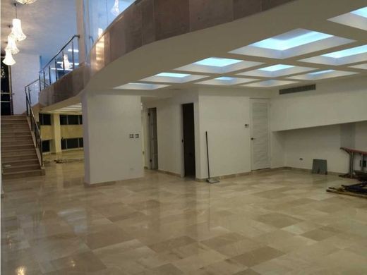 Офис, Bella Vista, Distrito de Donoso