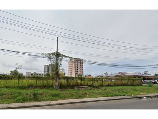 Teren w Panama, Distrito de Panamá