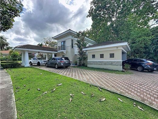 Luxury home in Ancón, Distrito de Panamá