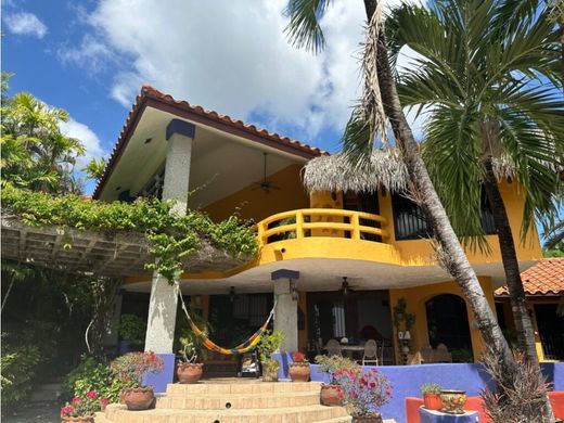 Luxus-Haus in San Carlos, Distrito de San Carlos