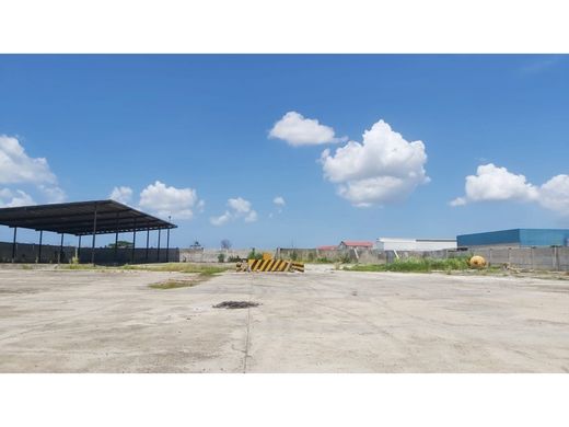 Terreno a Pacora, Distrito de Panamá