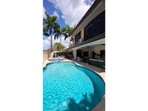 Luxury home in Juan Díaz, Distrito de Antón