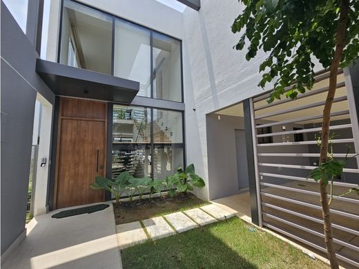 Πολυτελή κατοικία σε Arraiján, Distrito Arraiján