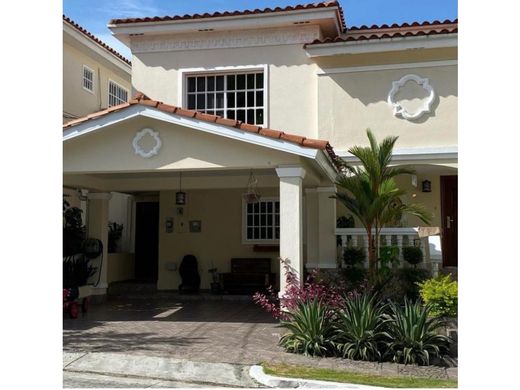 Maison de luxe à San Miguelito, Distrito San Miguelito