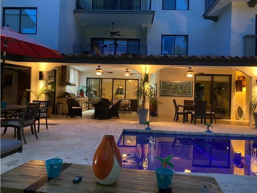 Casa de lujo en La Pintada, Distrito de La Pintada