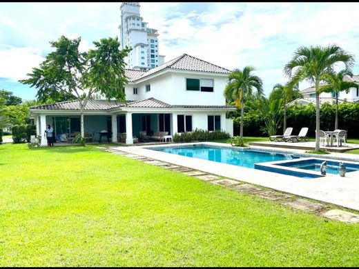 Luxury home in Antón, Distrito de Antón