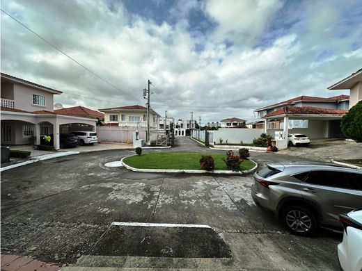 Luxury home in Panama City, Distrito de Panamá