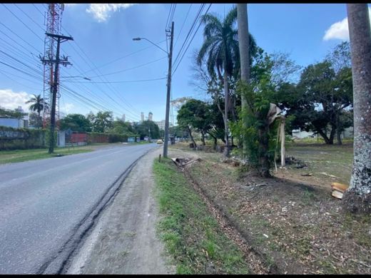 Arsa Panama (şehir)
, Distrito de Panamá