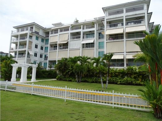 Apartment / Etagenwohnung in Antón, Distrito de Antón