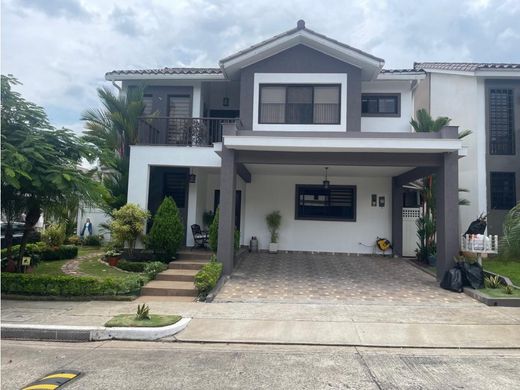 Элитный дом, San Miguelito, Distrito San Miguelito