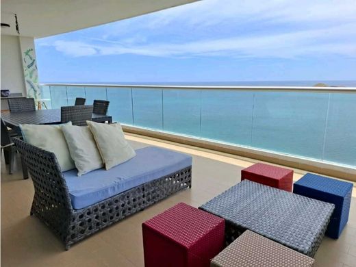 Daire Río Hato, Distrito de Antón